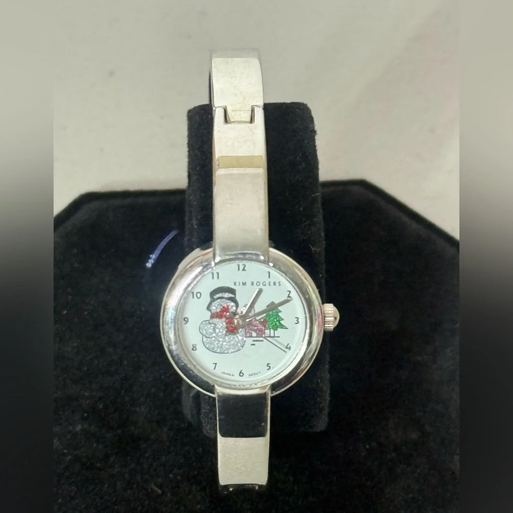Kim Rogers Silver‎ Stainless Steel Ladies Wristwatch Glitter Snowman Scene 27528